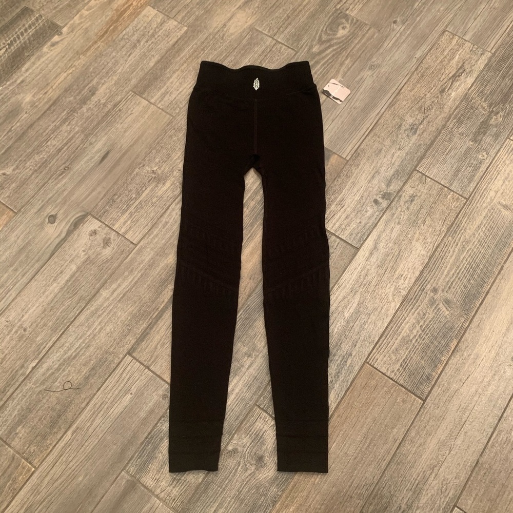 Free People Movement Gone Adrift Leggings Black - Picture 8 of 11